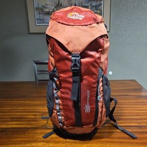 Alpine Lowe Airzone ND22 Hiking Backpack